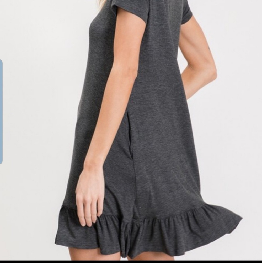 🛍💣Gray Cotton Ruffle Dress - Picture 4 of 4